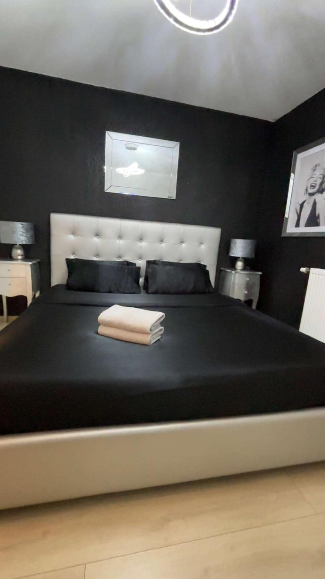 Suite Jacuzzi "Spa Privatif " Appartement Jacuzzi Тулуза Экстерьер фото